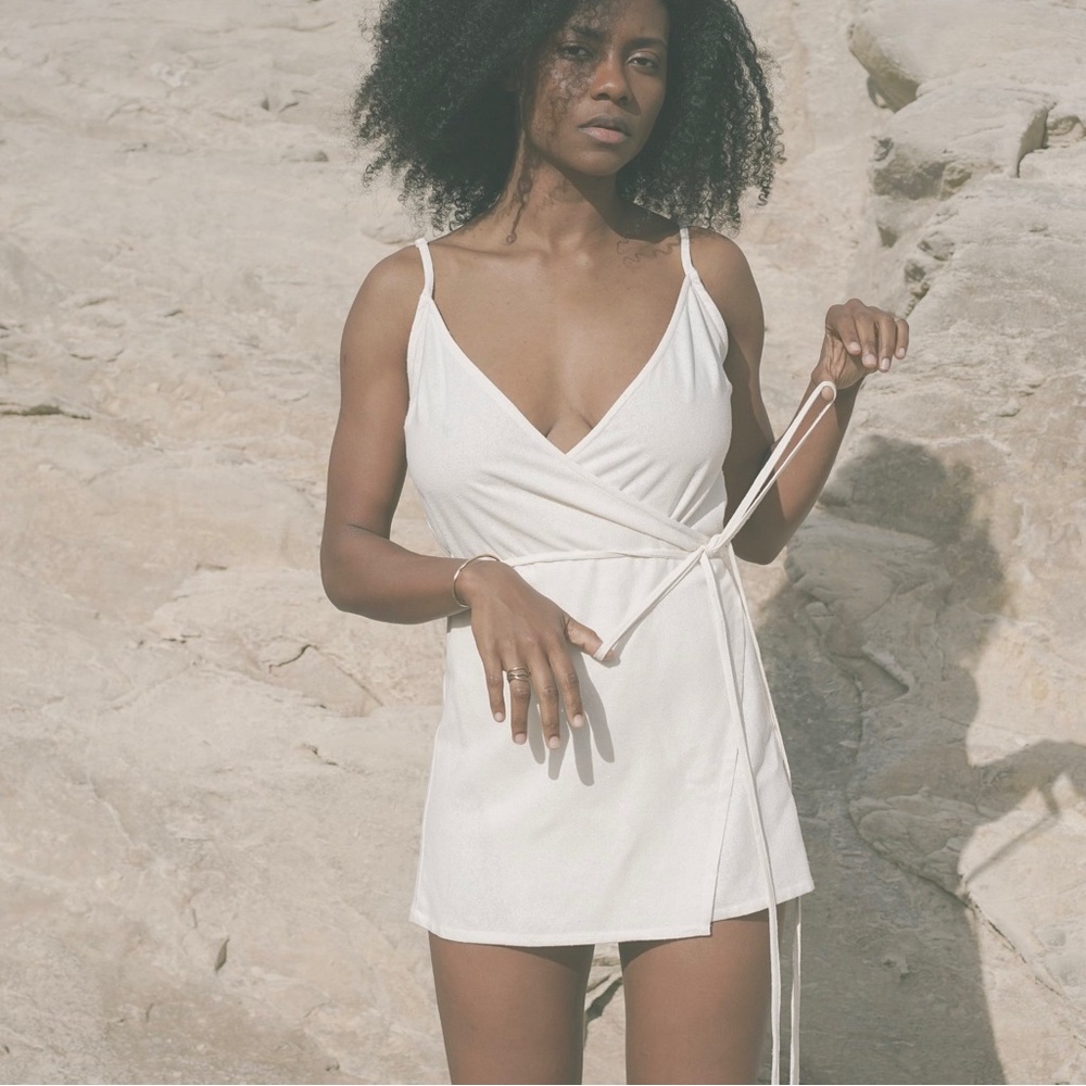 Elegant White Raw Silk Wrap Dress